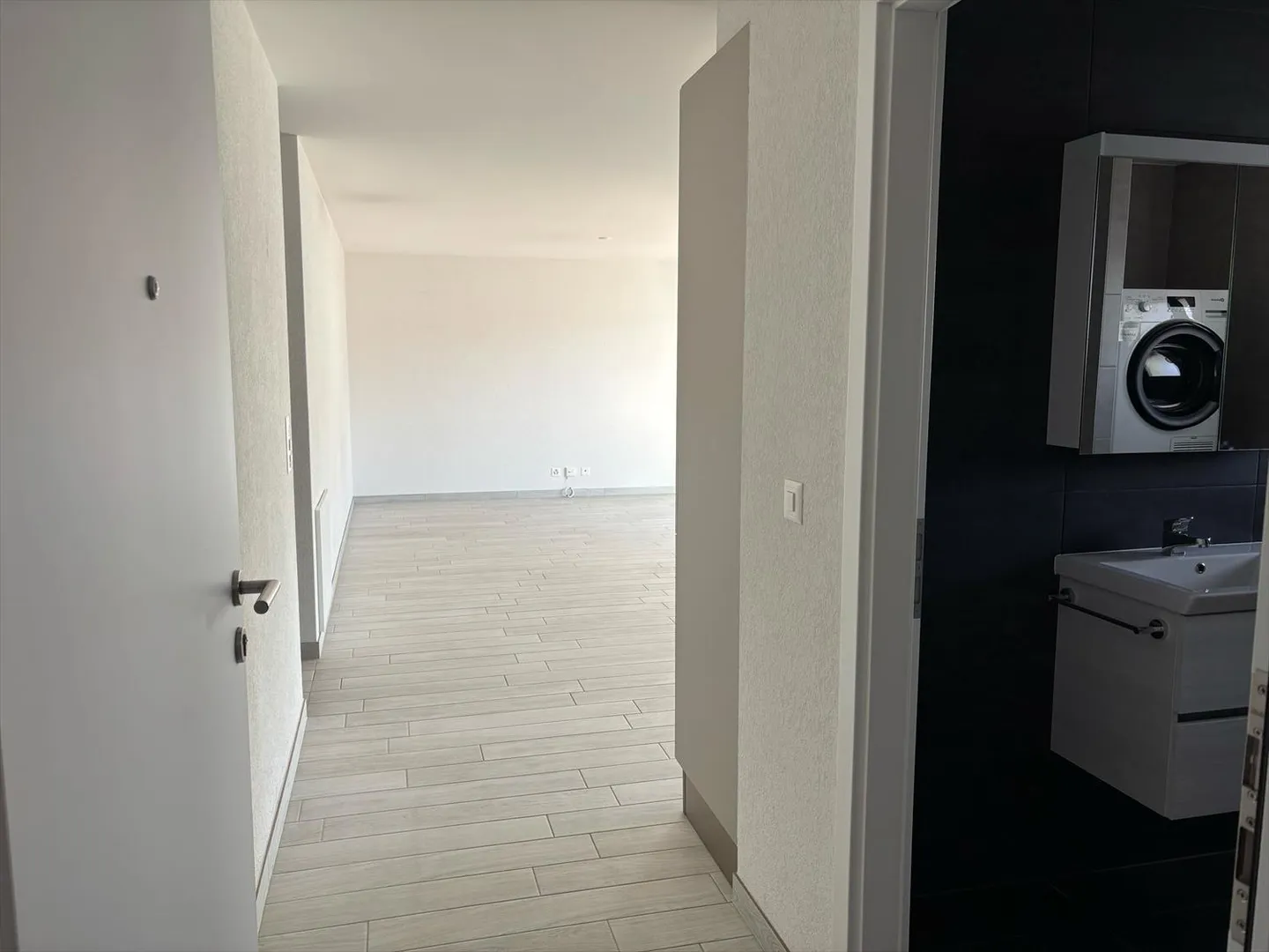 Appartamento 3.5 locali - Foto 2 di 12