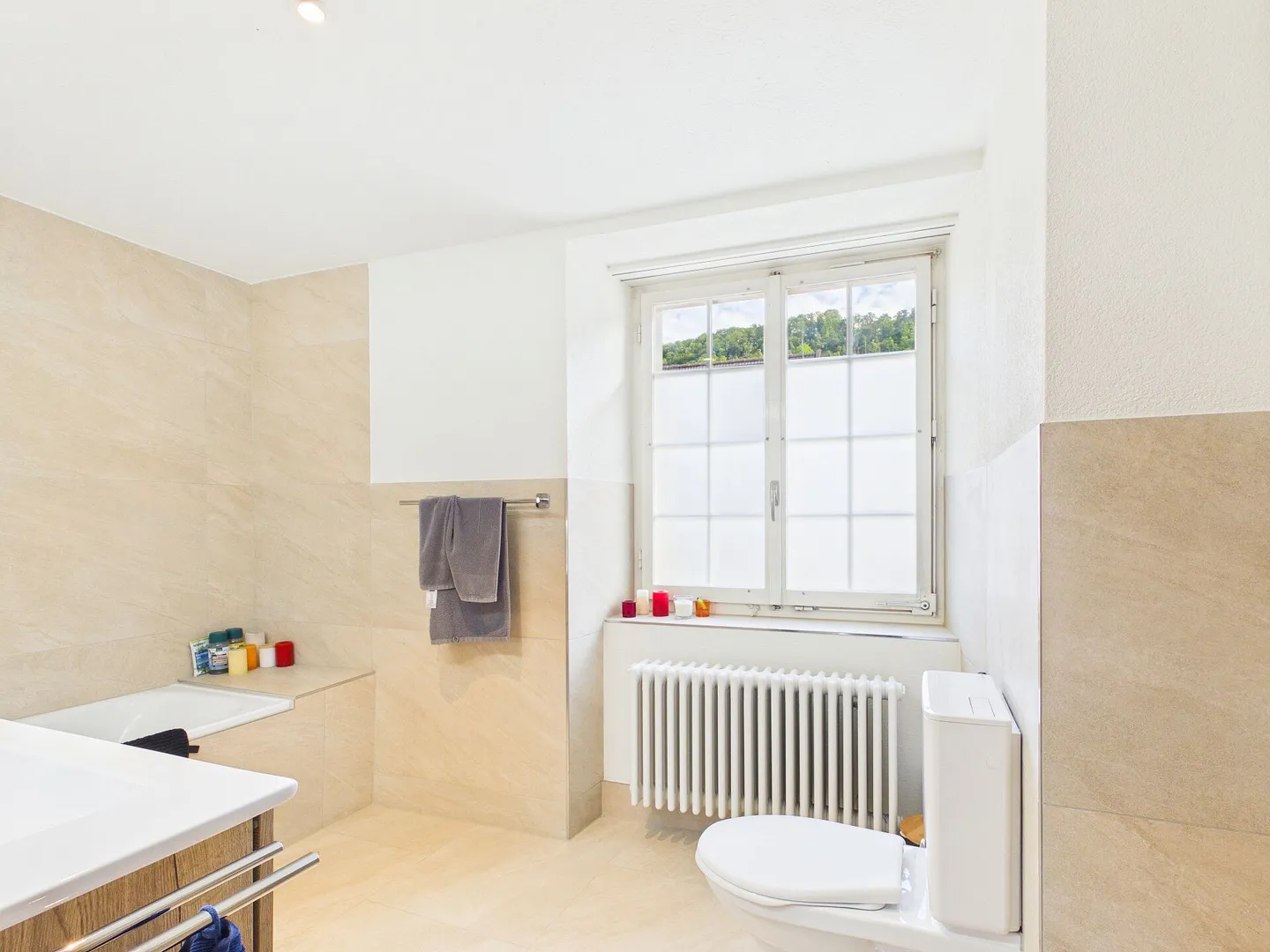 Maisonette spacieuse de 5,5 pièces avec 177 m² et deux balcons - Photo 8 sur 31