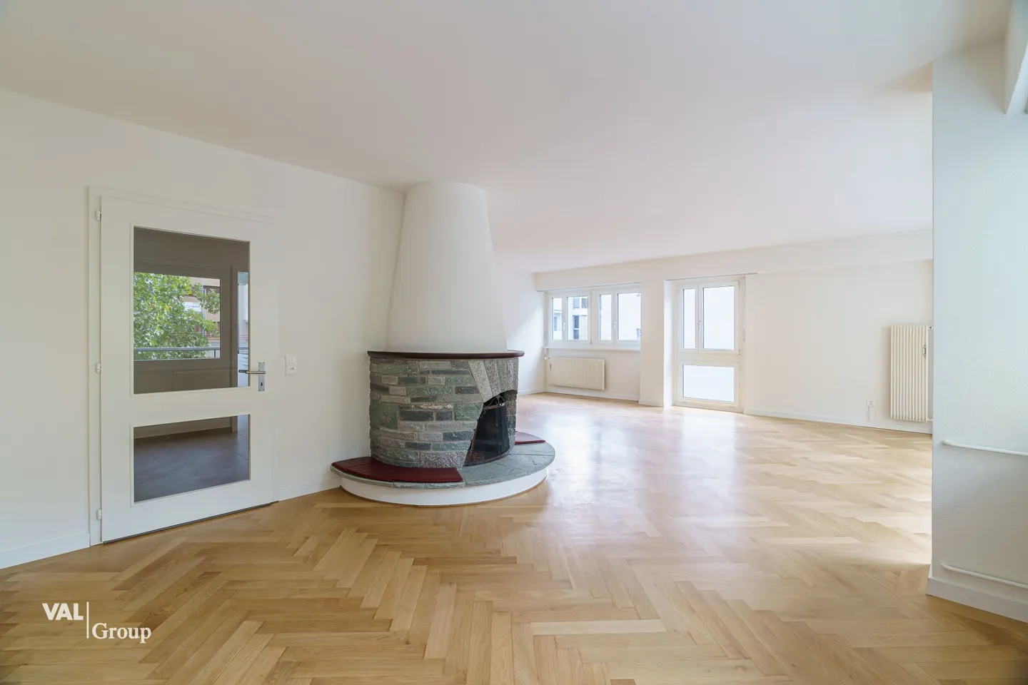 Apartment for rent - Photo 1 of 12