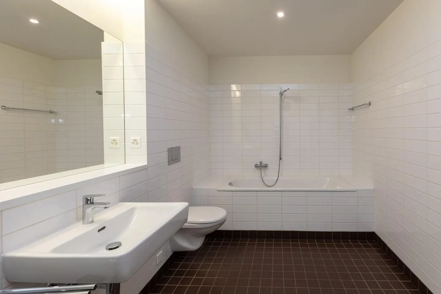 Geräumige 2.5-Zimmerwohnung - Foto 7 von 8