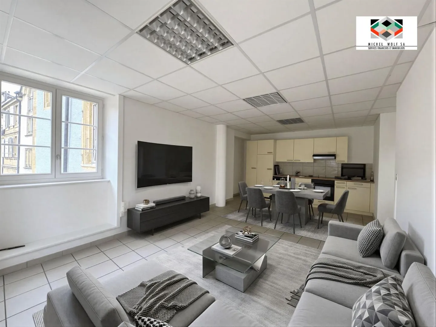 Ampio appartamento di 3,5 locali nel centro di Neuchâtel (zona pedonale) - Foto 2 di 5