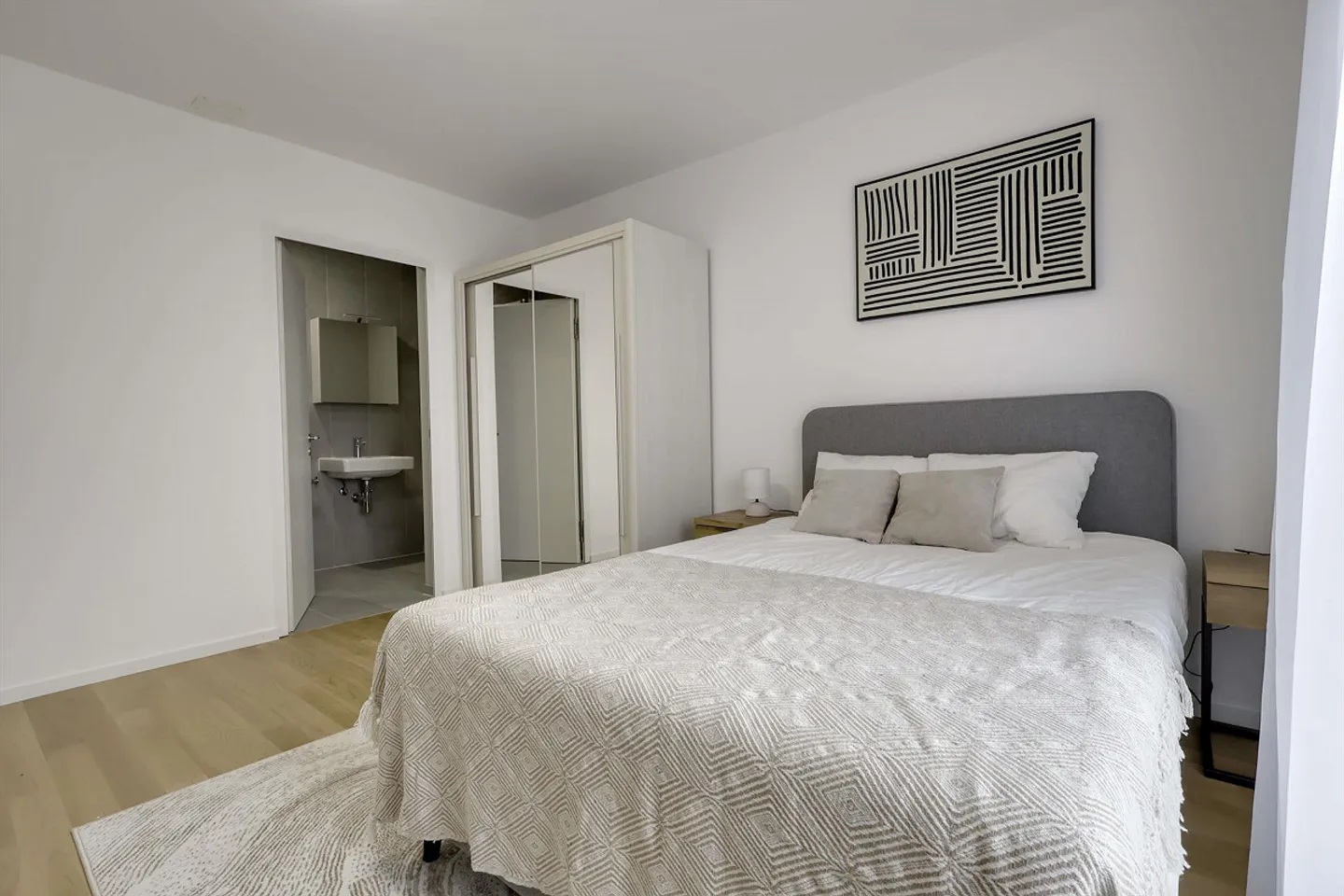 Coliving con Privacy e Comunità nel Cuore di Renens - Foto 6 di 31