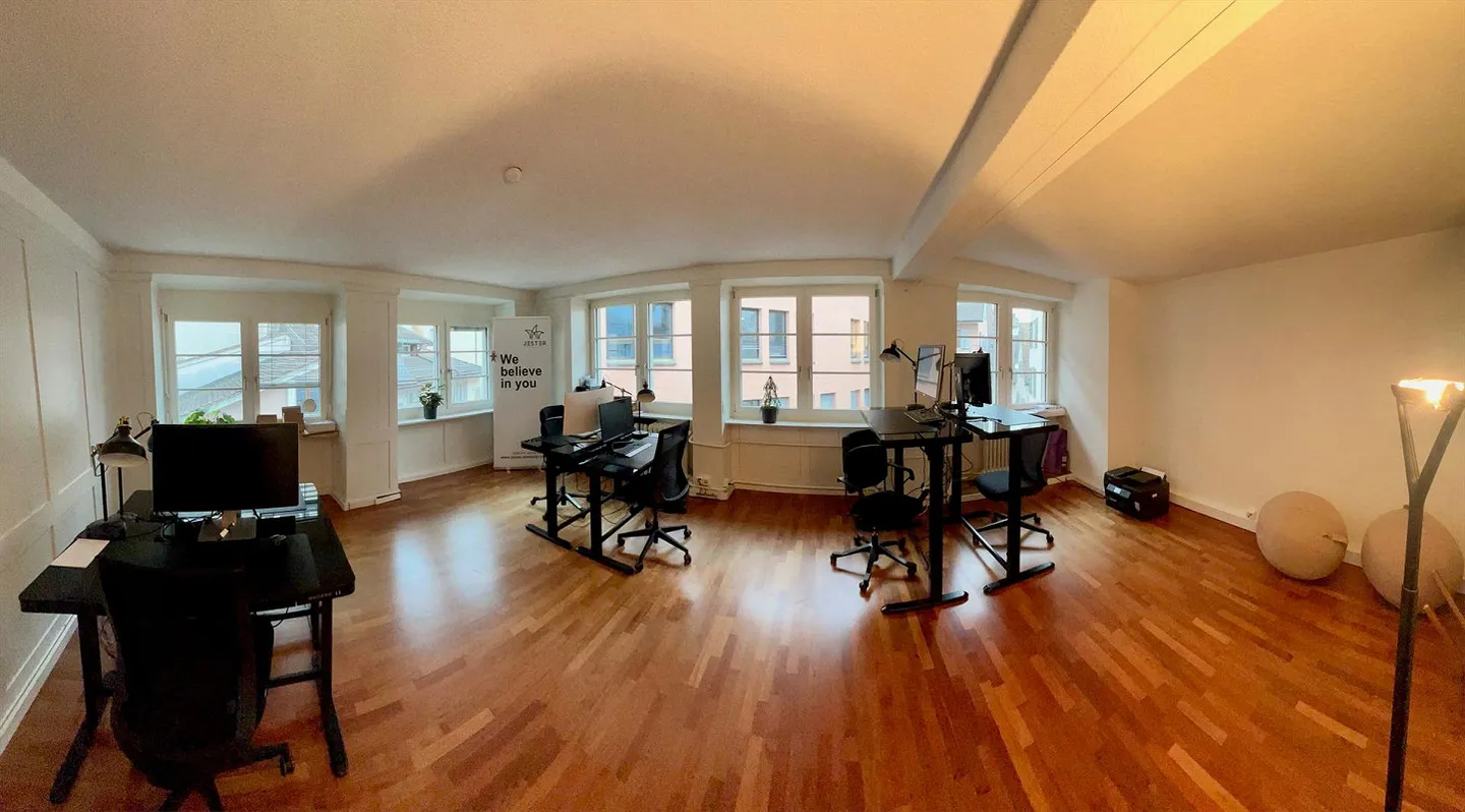 Central Office Space in the Heart of Zurich's Old Town - Photo 3 of 7