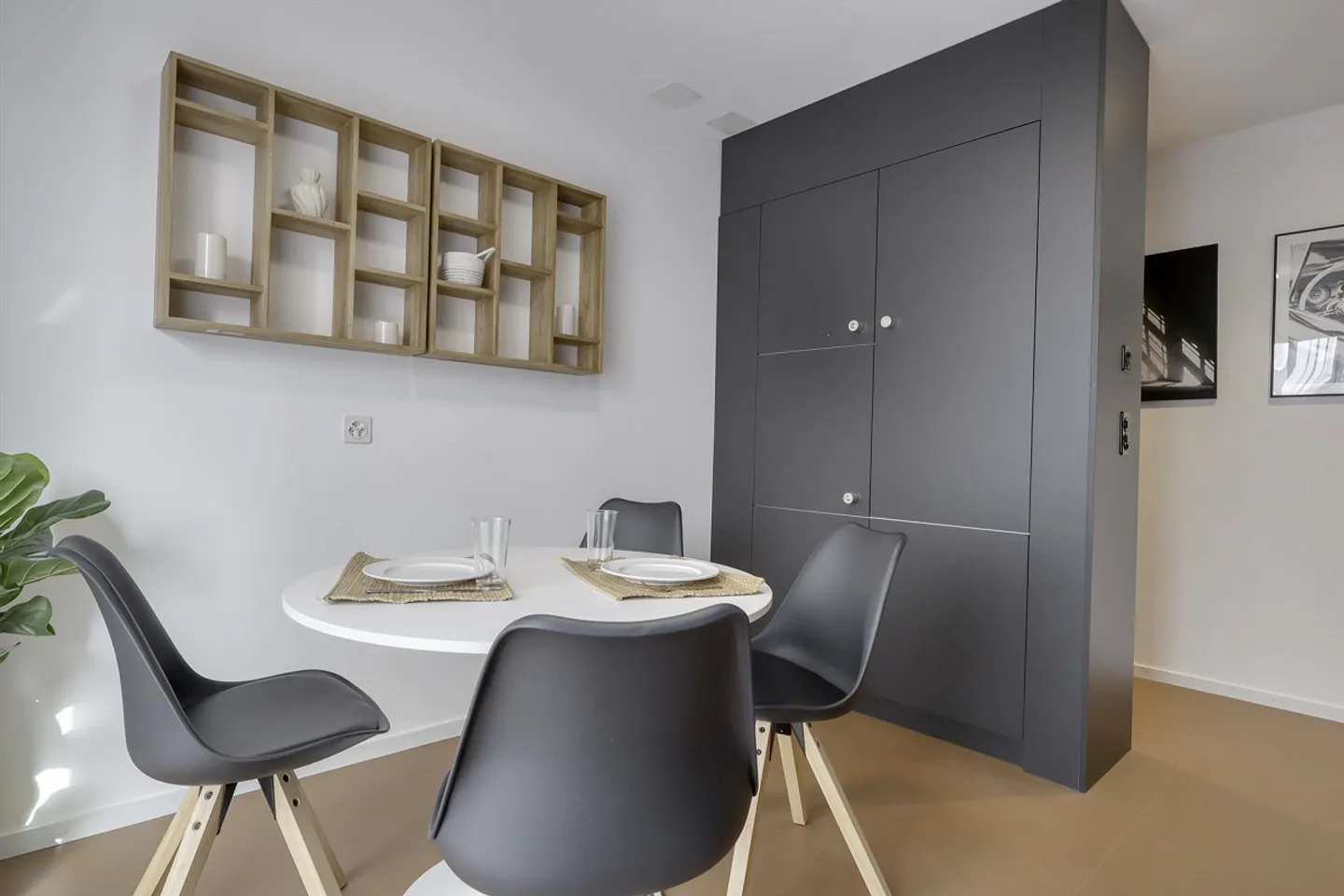 Coliving con Privacy e Comunità nel Cuore di Renens - Foto 28 di 31