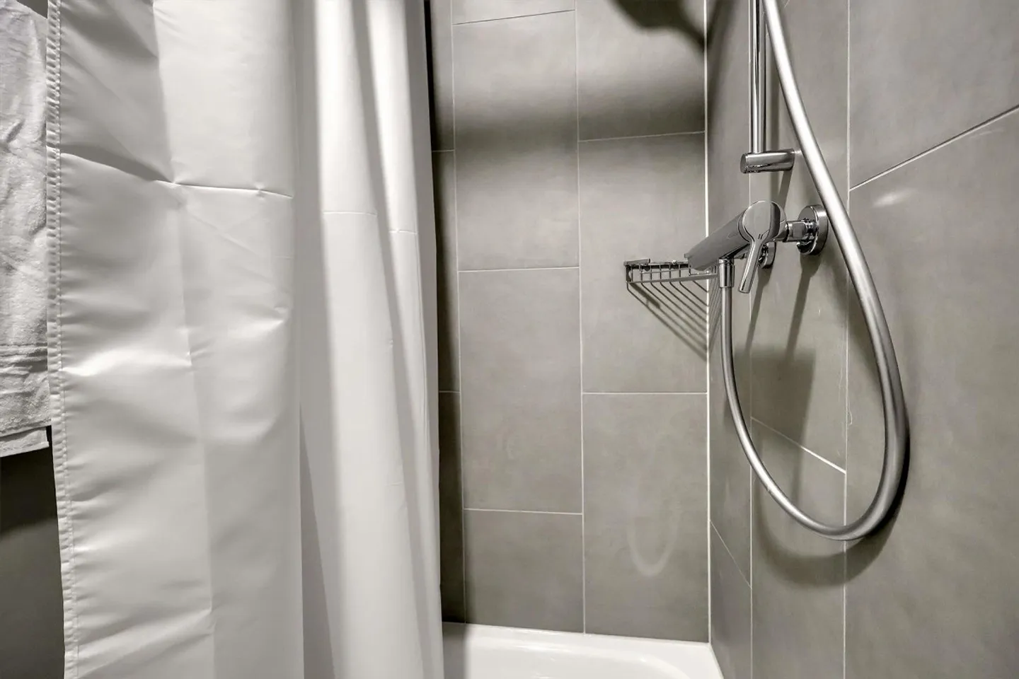 Coliving con Privacy e Comunità nel Cuore di Renens - Foto 12 di 31