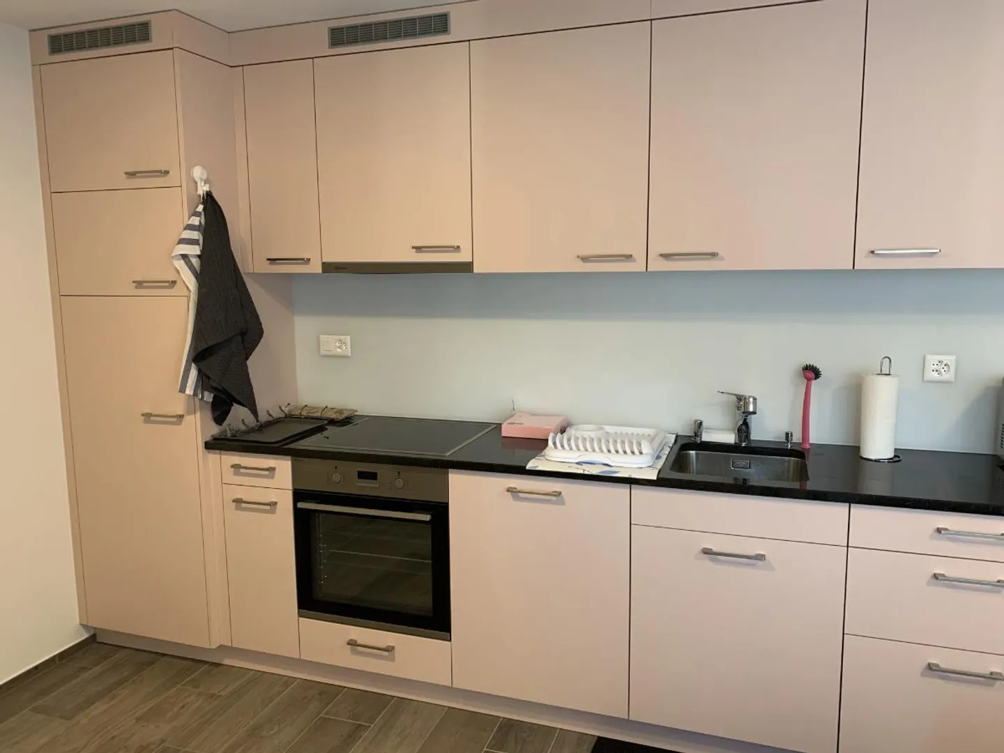 Appartement spacieux 2,5 pièces - Photo 4 sur 5