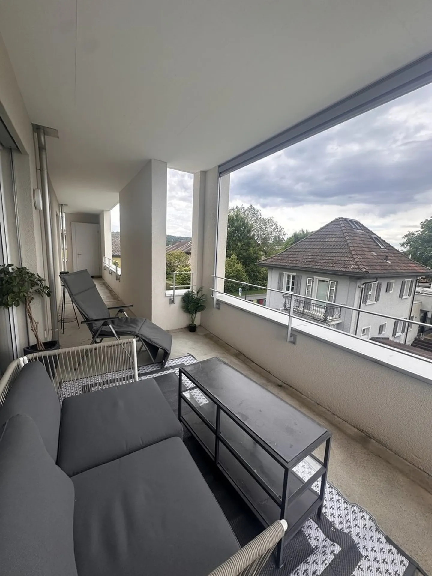 Charmante 2.5-Zimmer-Wohnung - Foto 1 von 8