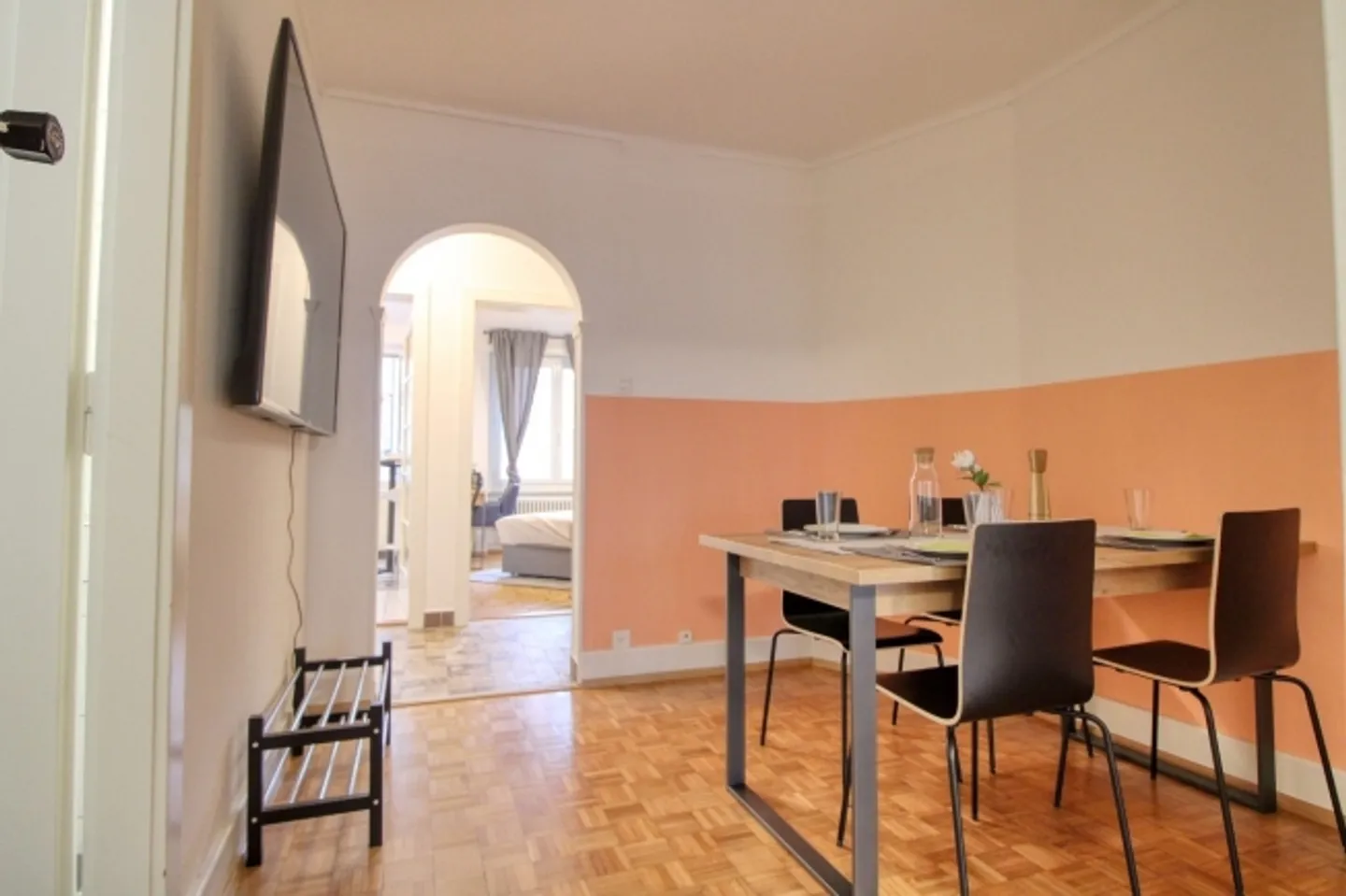 A real cocoon in the center of Lausanne - Photo 12 of 13