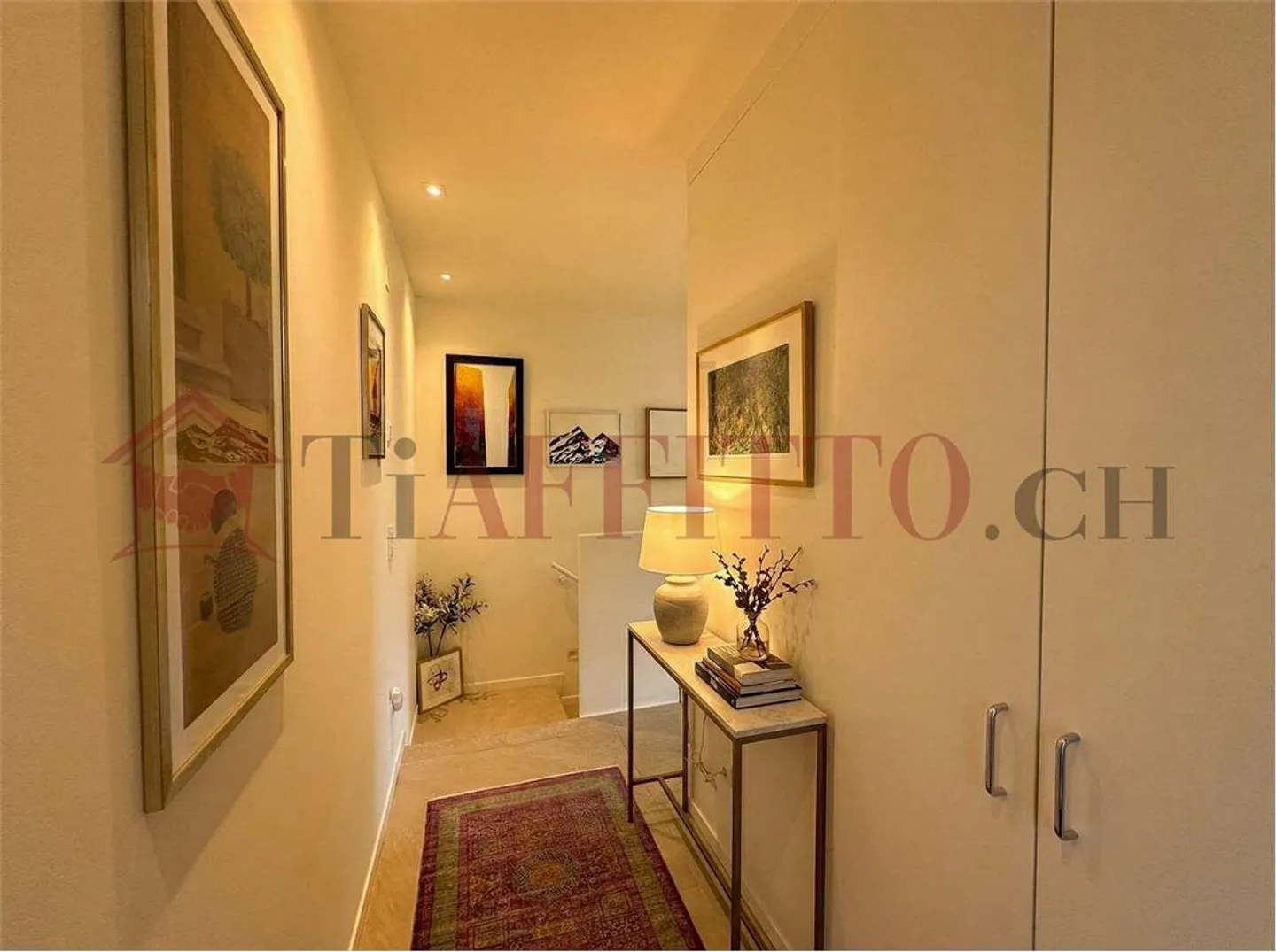 Moderna casa bifamiliare con giardino privato a Comano - Foto 7 di 12