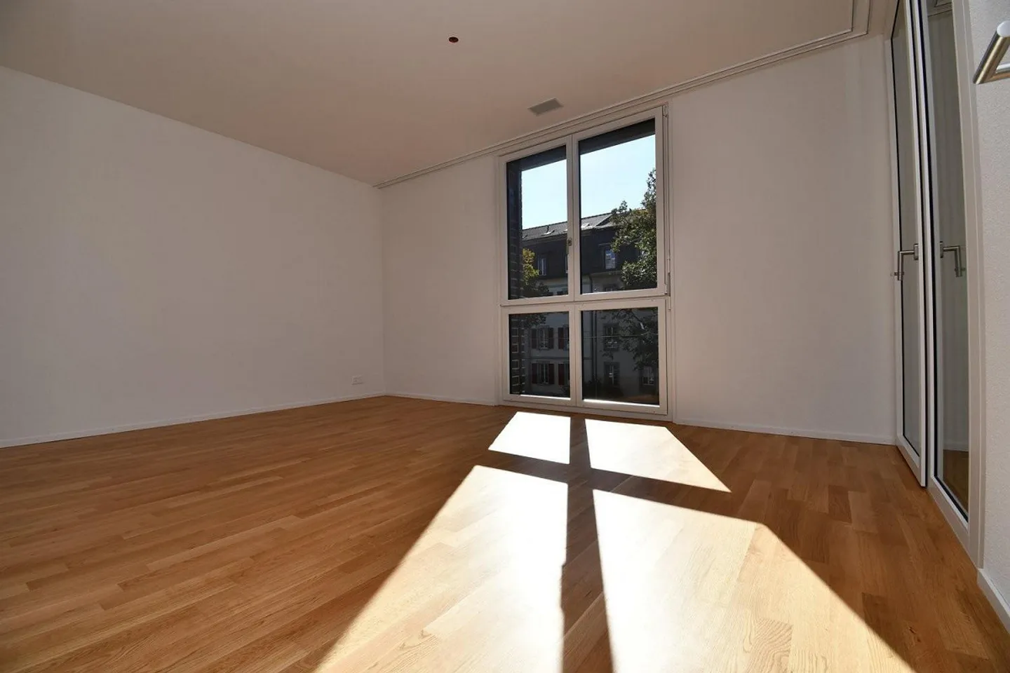Nachhaltige 2.5-Zimmer Wohnung - Foto 3 von 6