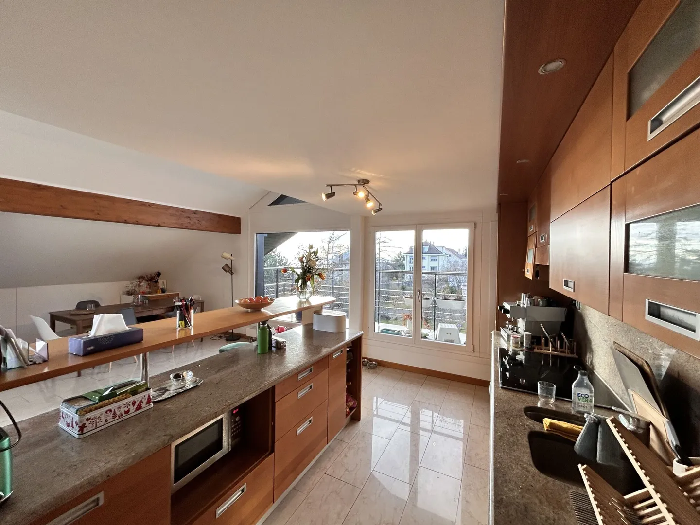 Attic with mezzanine and panoramic view of the lake and mountains! - Photo 3 of 20