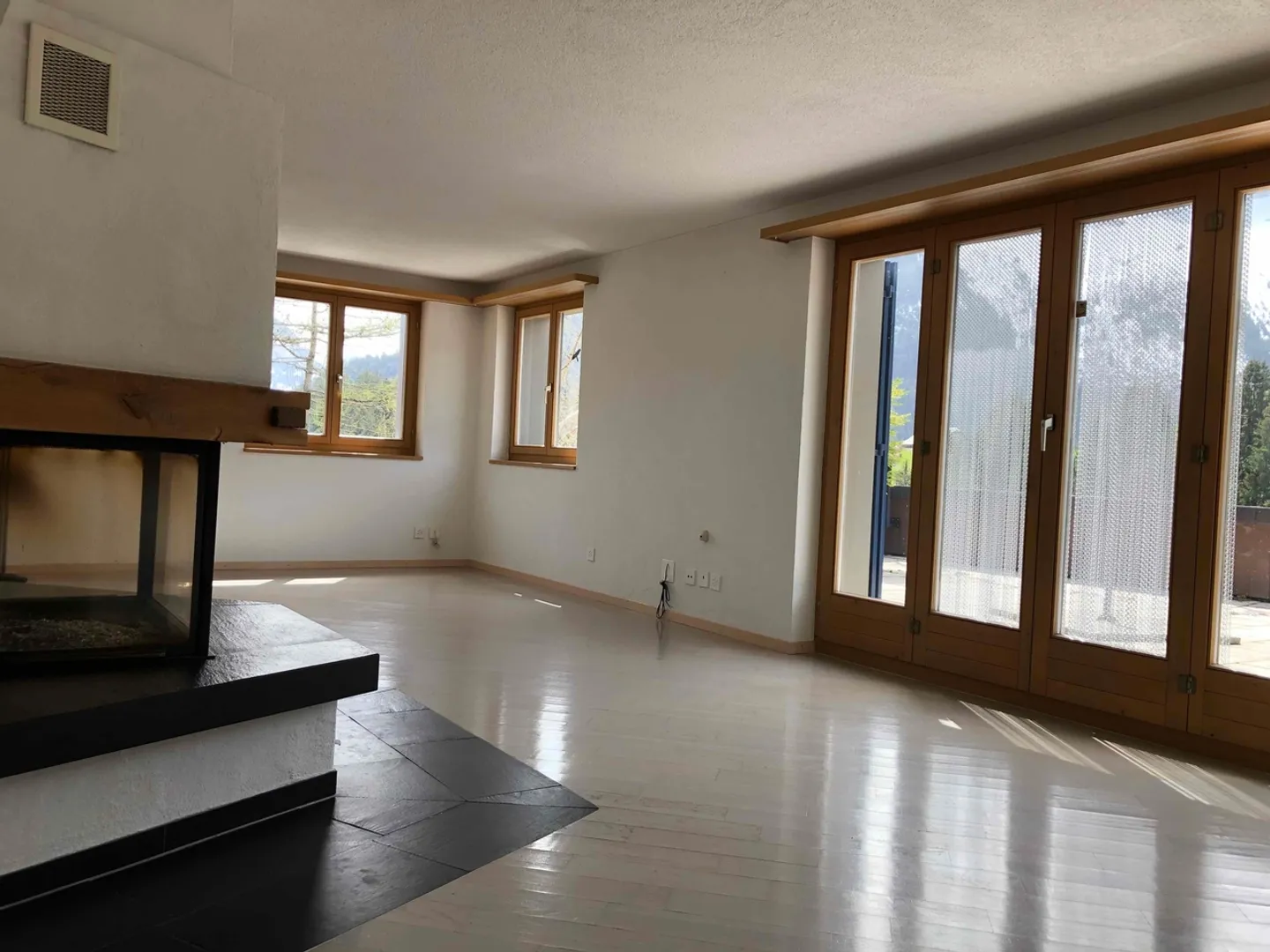Unica casa unifamiliare di 7,5 stanze con oasi benessere e vista panoramica - Foto 4 di 13