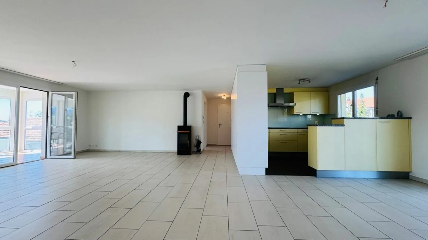 Geräumige 4.5 Zimmer Wohnung - Foto 5 von 16