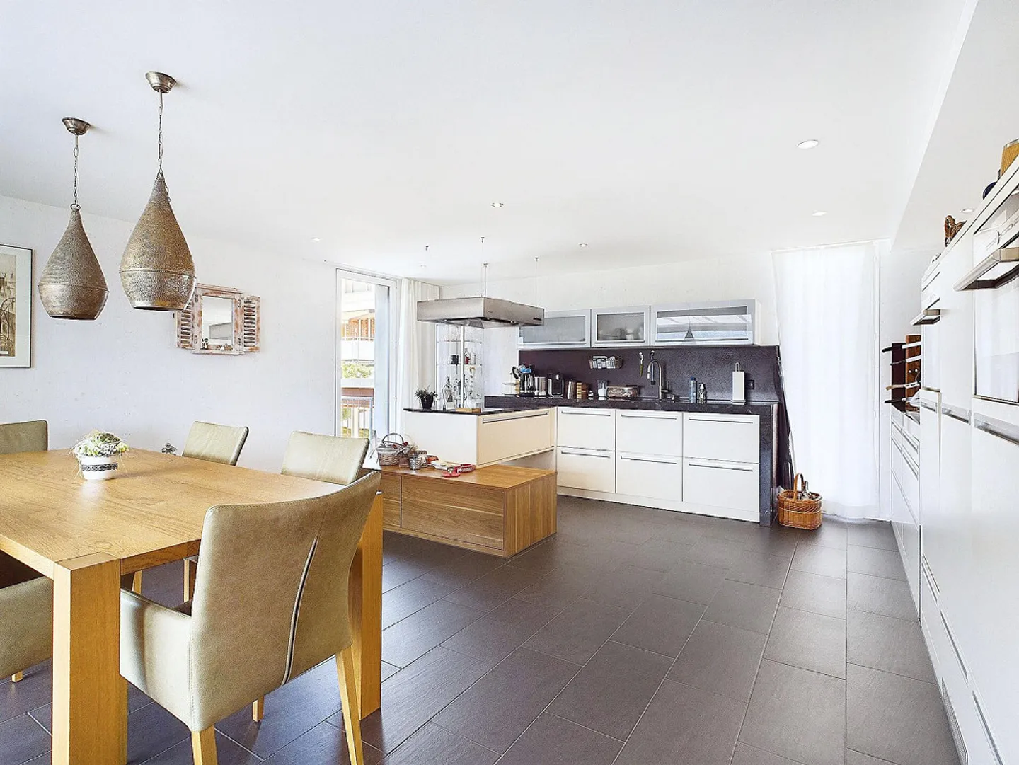 Maison bifamiliale exclusive avec oasis de jardin et piscine dans un emplacement privilégié... - Photo 10 sur 13