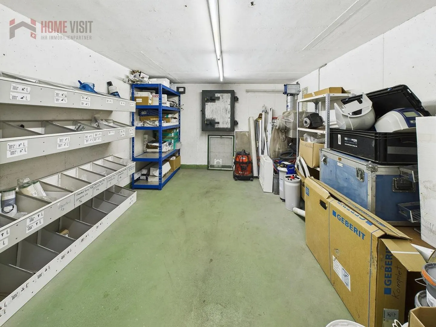 Prime Location in Gunzgen – Residential & Commercial Building with Yield Potential - Photo 12 of 14