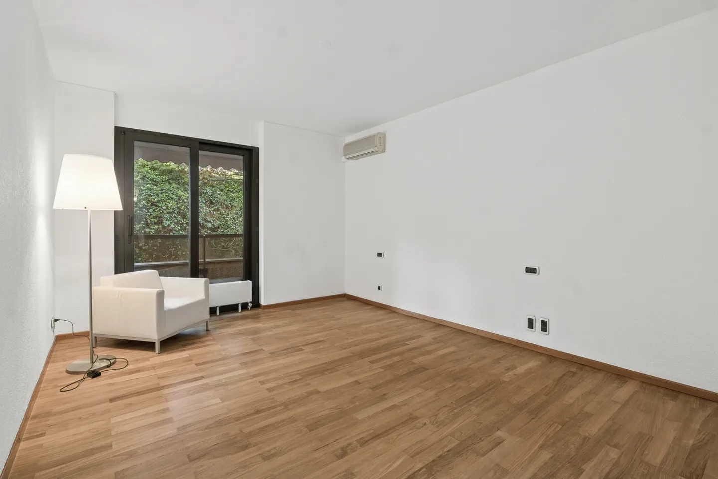 Villa Loreto Residence | Elegant apartment a few steps from the lake - Photo 11 of 18