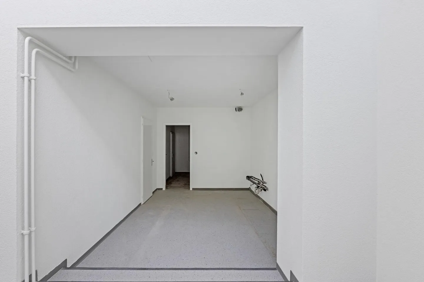 Trasferisciti ora - 1° mese senza affitto! - Foto 2 di 9