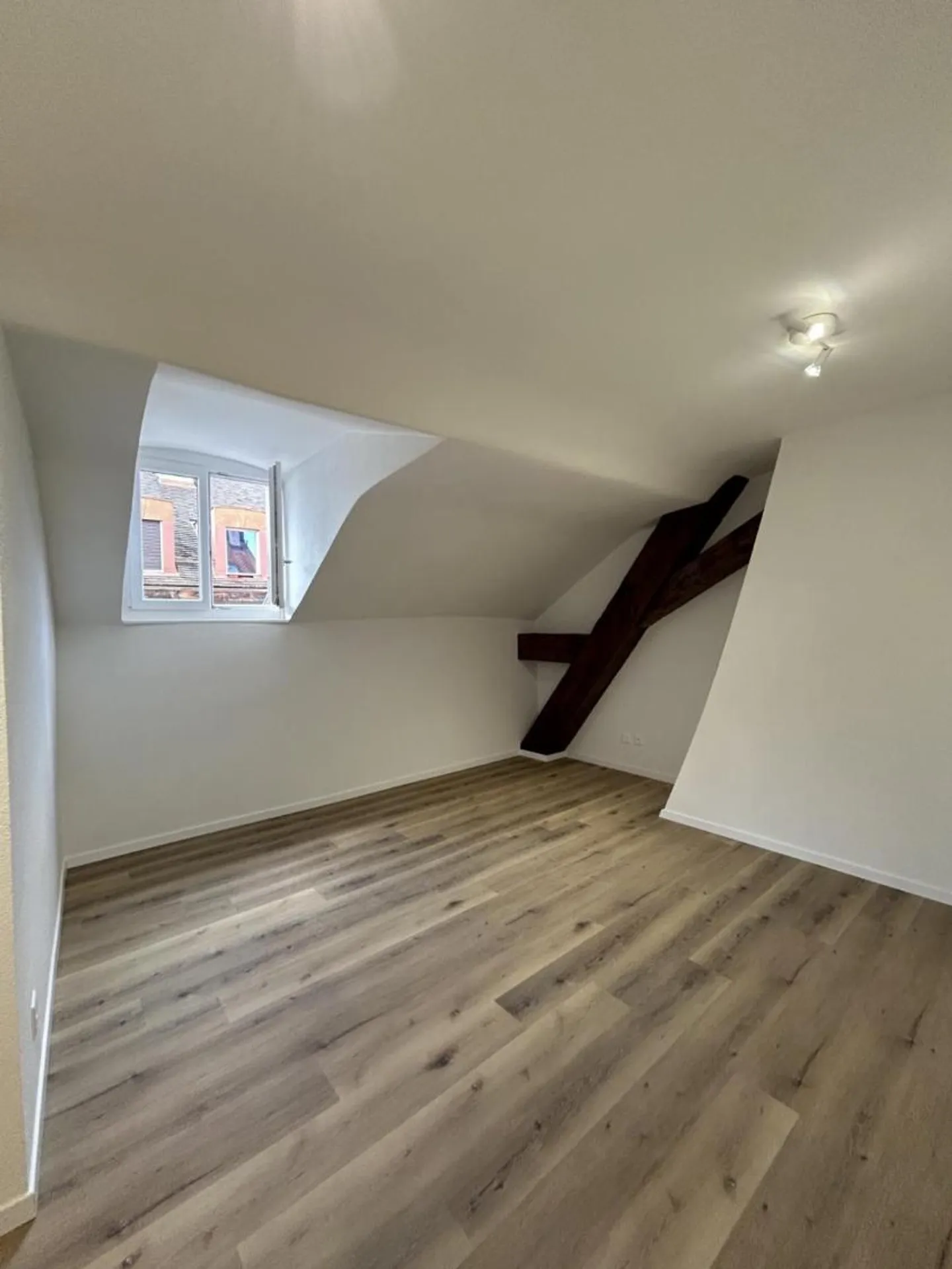 Appartement Charmant à Rolle - Photo 2 sur 8