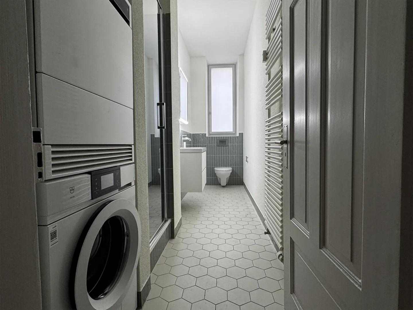 Plenty of Space in a Historic House - Photo 4 of 10