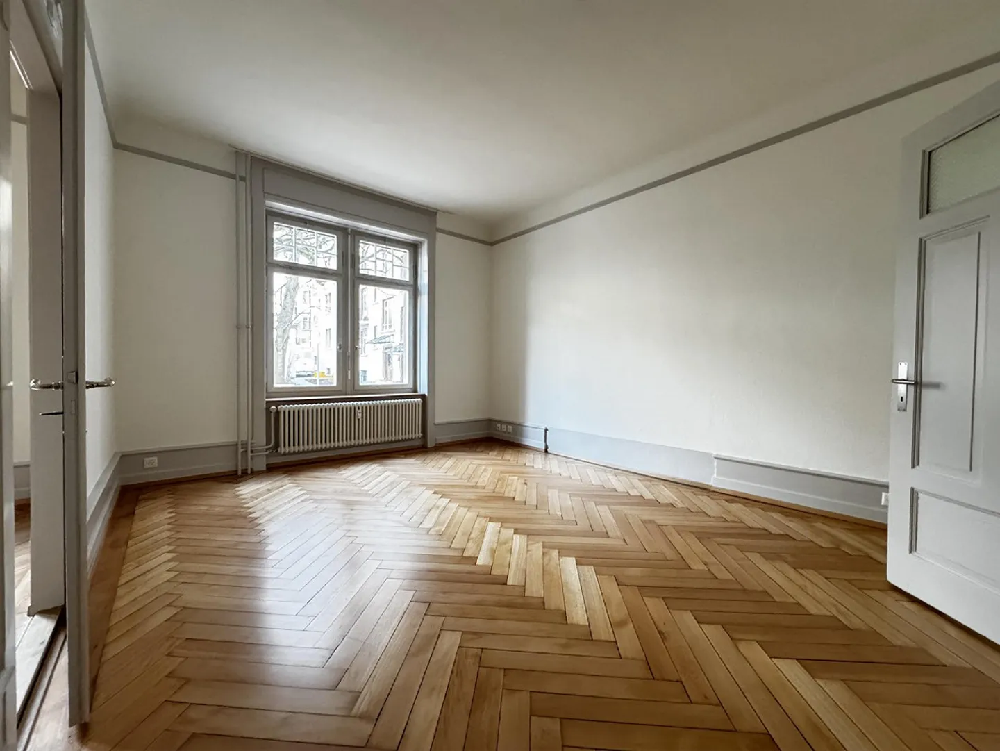 Plenty of Space in a Historic House - Photo 8 of 10