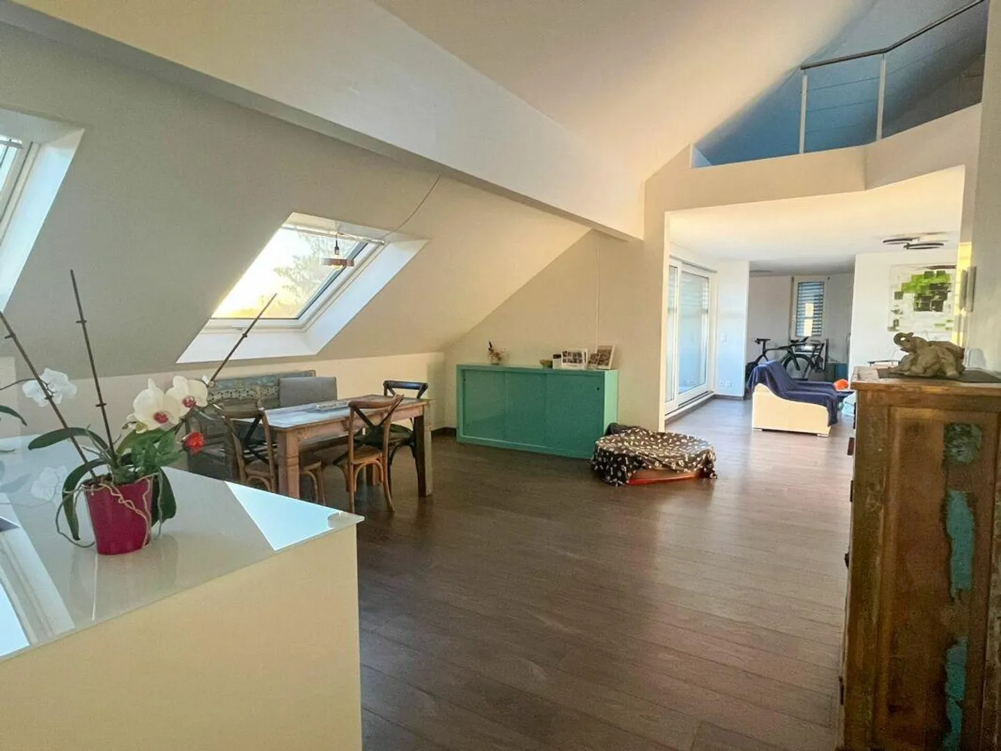 Vie moderne avec galerie et extras bien-être à Kriegstetten - Photo 1 sur 11