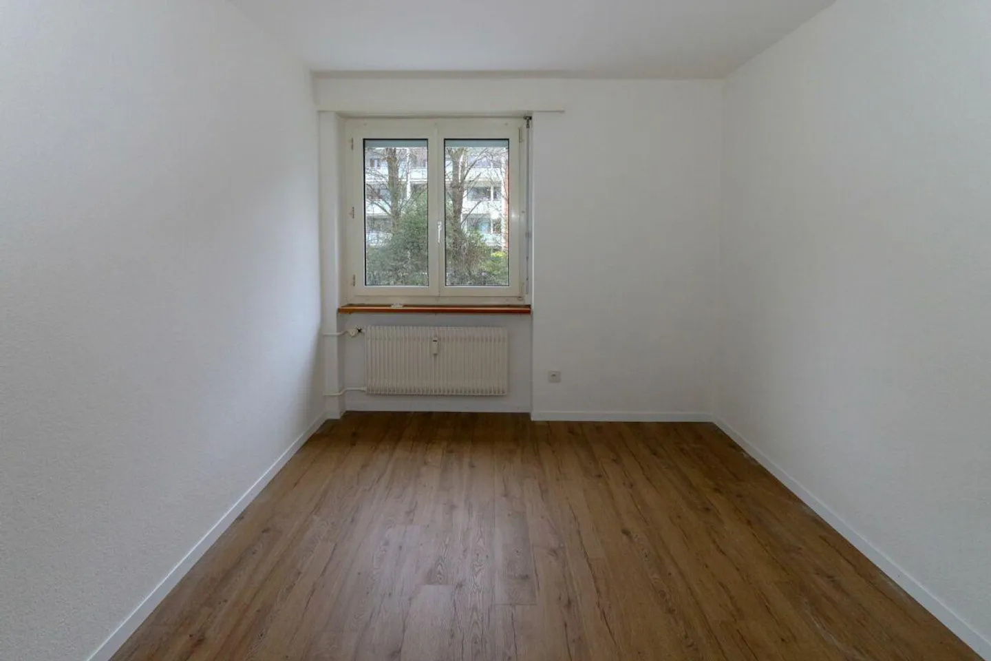 Beautiful 4.5-room apartment with 2 balconies - continuously renovated - Photo 8 of 9