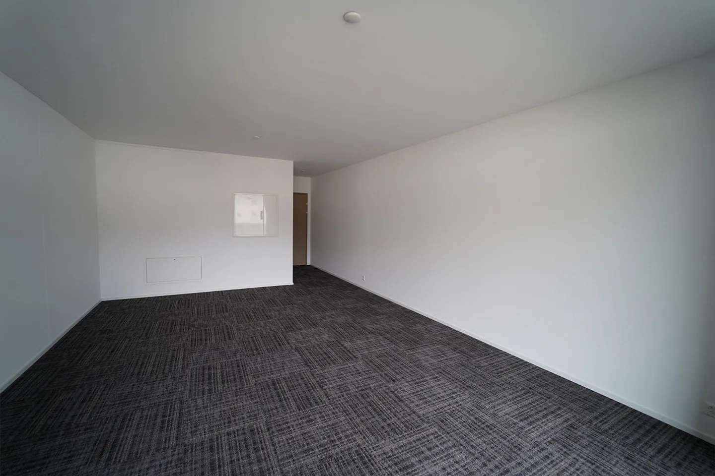 Il tuo nuovo posto di lavoro in una posizione centrale di alto livello - Foto 3 di 4