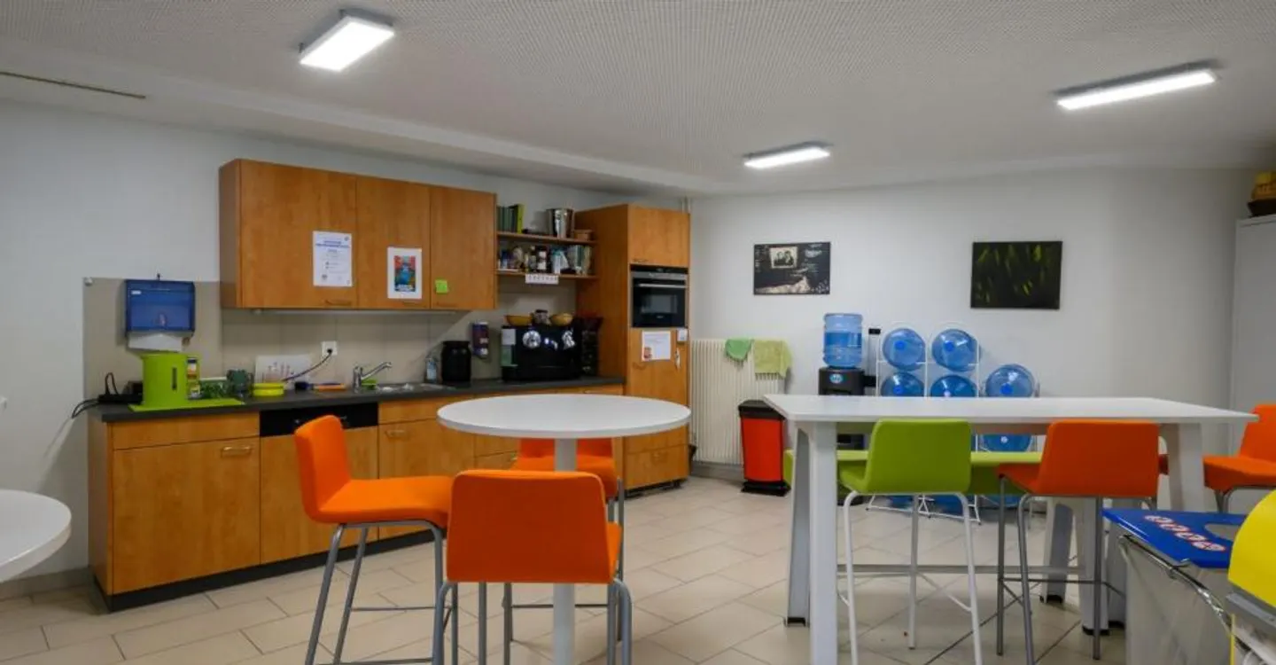 Bureau spacieux à Lausanne - Photo 6 sur 10