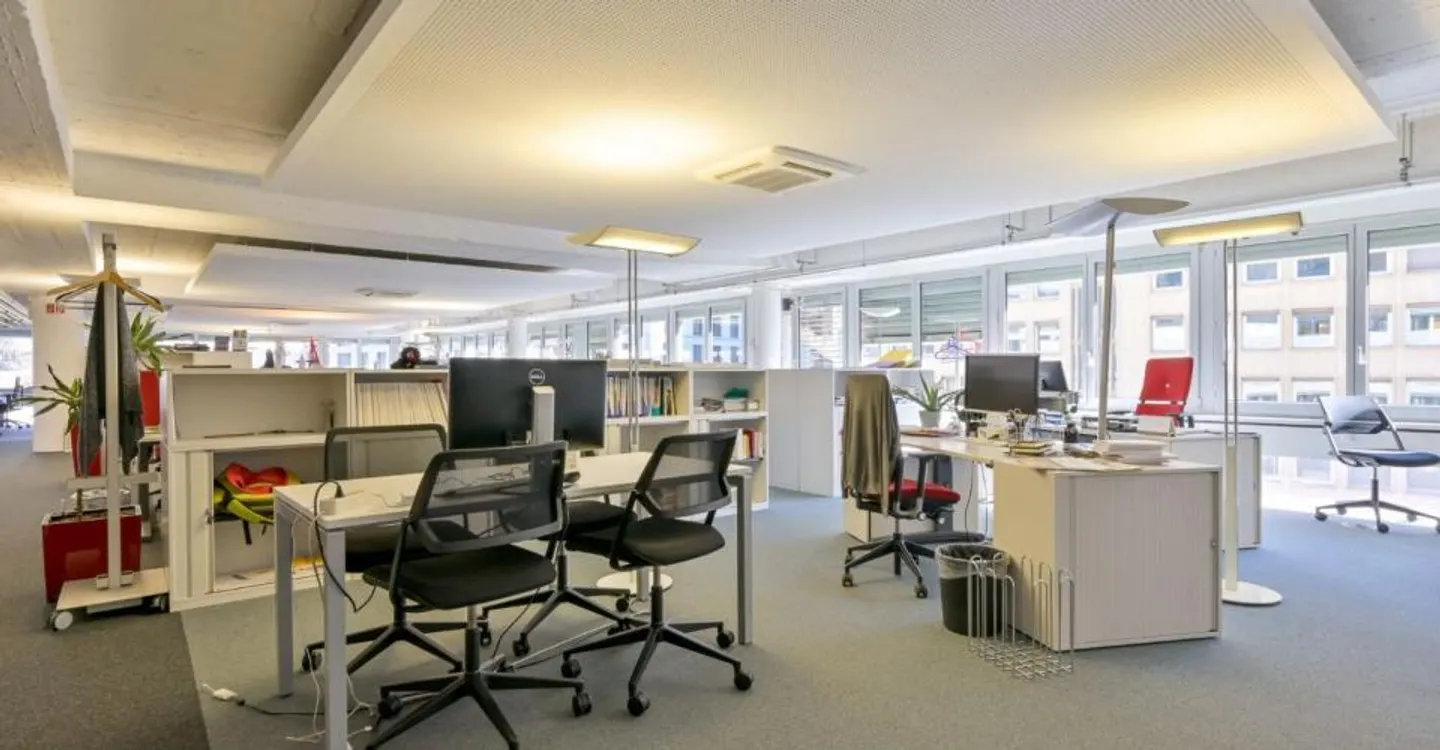 Bureau spacieux à Lausanne - Photo 8 sur 10
