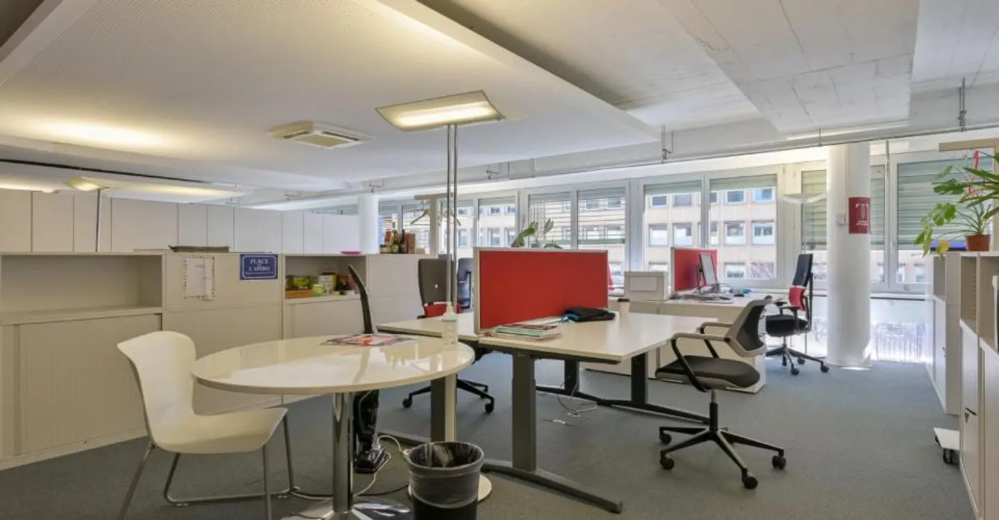 Bureau spacieux à Lausanne - Photo 9 sur 10