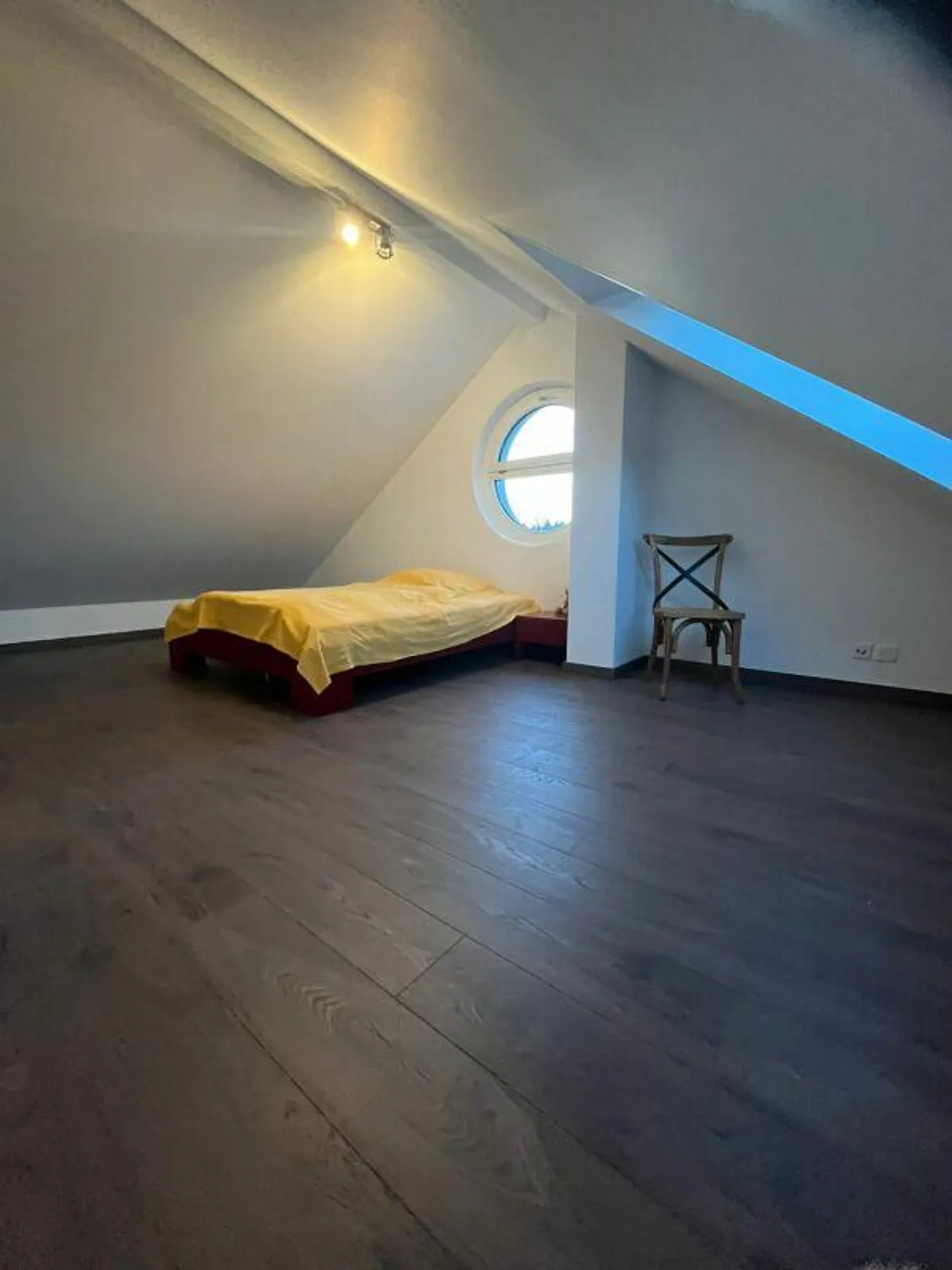 Vie moderne avec galerie et extras bien-être à Kriegstetten - Photo 11 sur 11