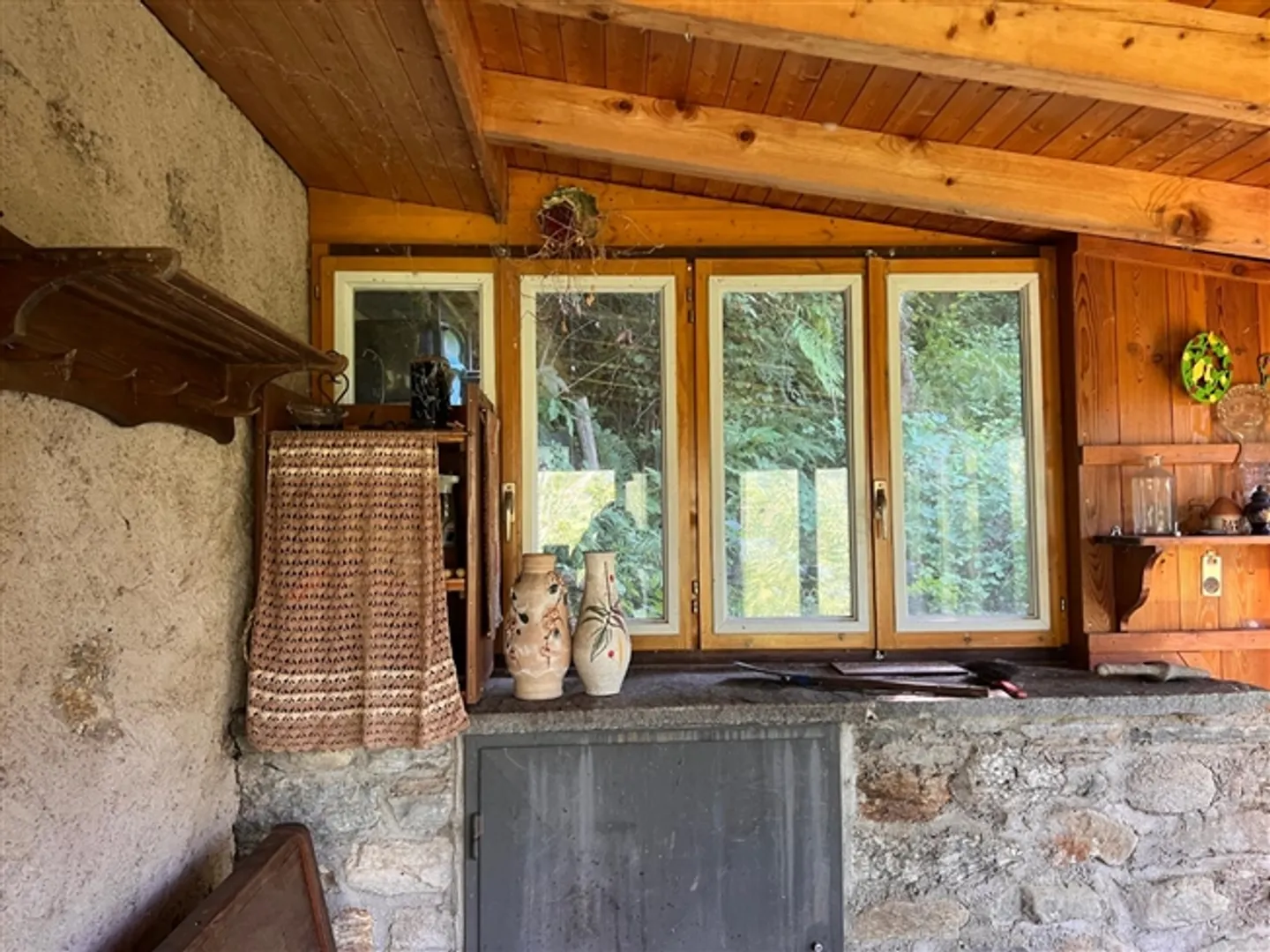 Rustique de 2,5 pièces dans un emplacement isolé dans la forêt - Photo 7 sur 20