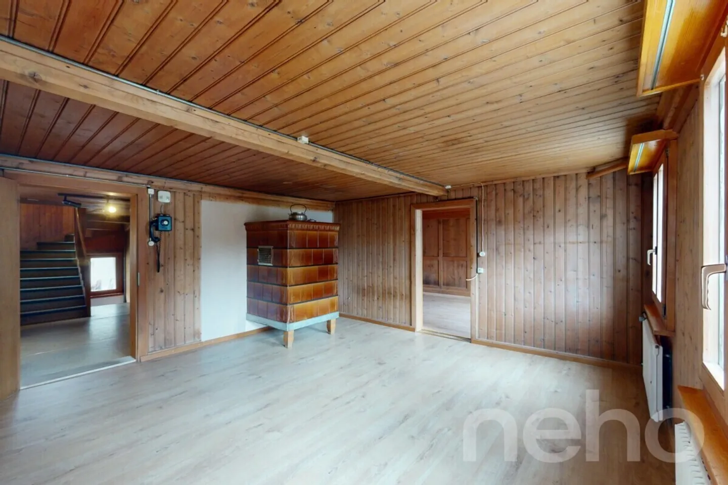 House with Stable and 661 m² Plot in Idyllic Location in Vättis SG - Photo 4 of 12