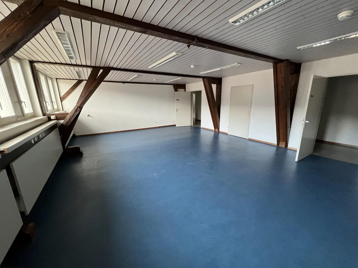 Espaces commerciaux et de bureau à partir de 20m2 à louer à Balsthal - Photo 11 sur 13