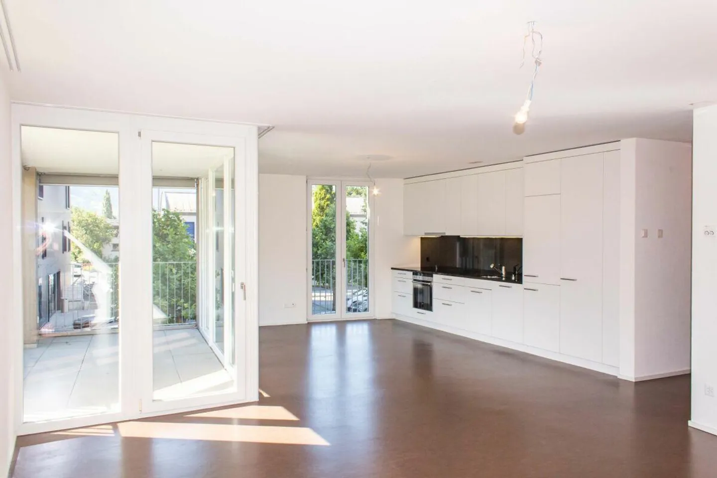 Top apartment near city center and train station - Photo 1 of 12