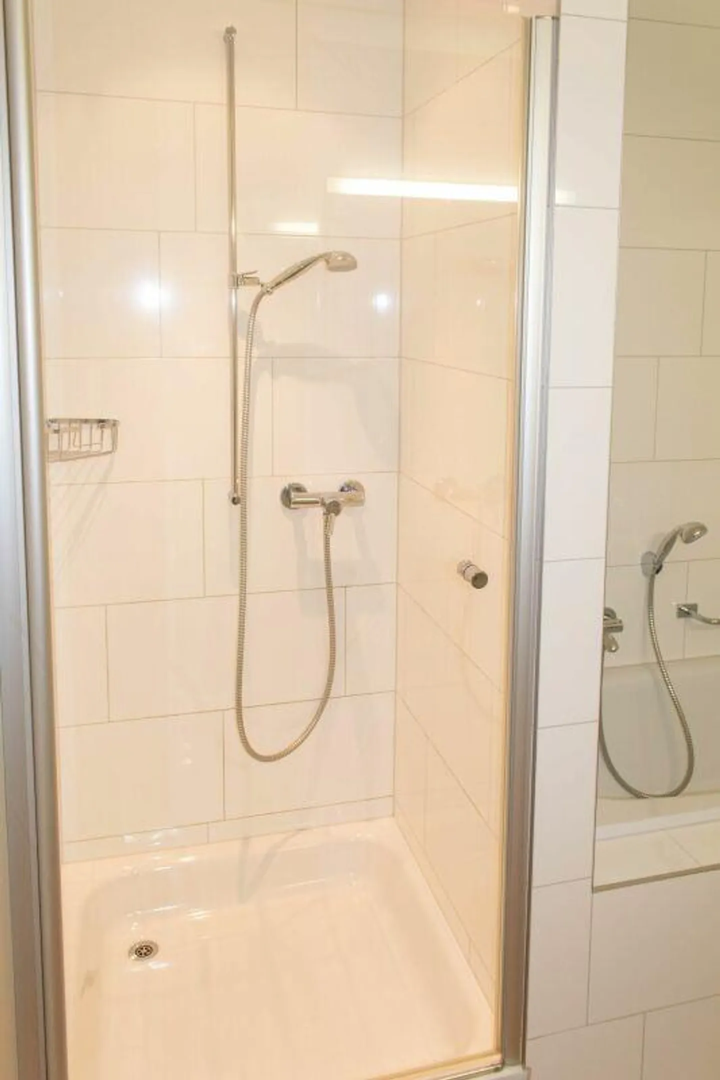 Top apartment near city center and train station - Photo 7 of 12