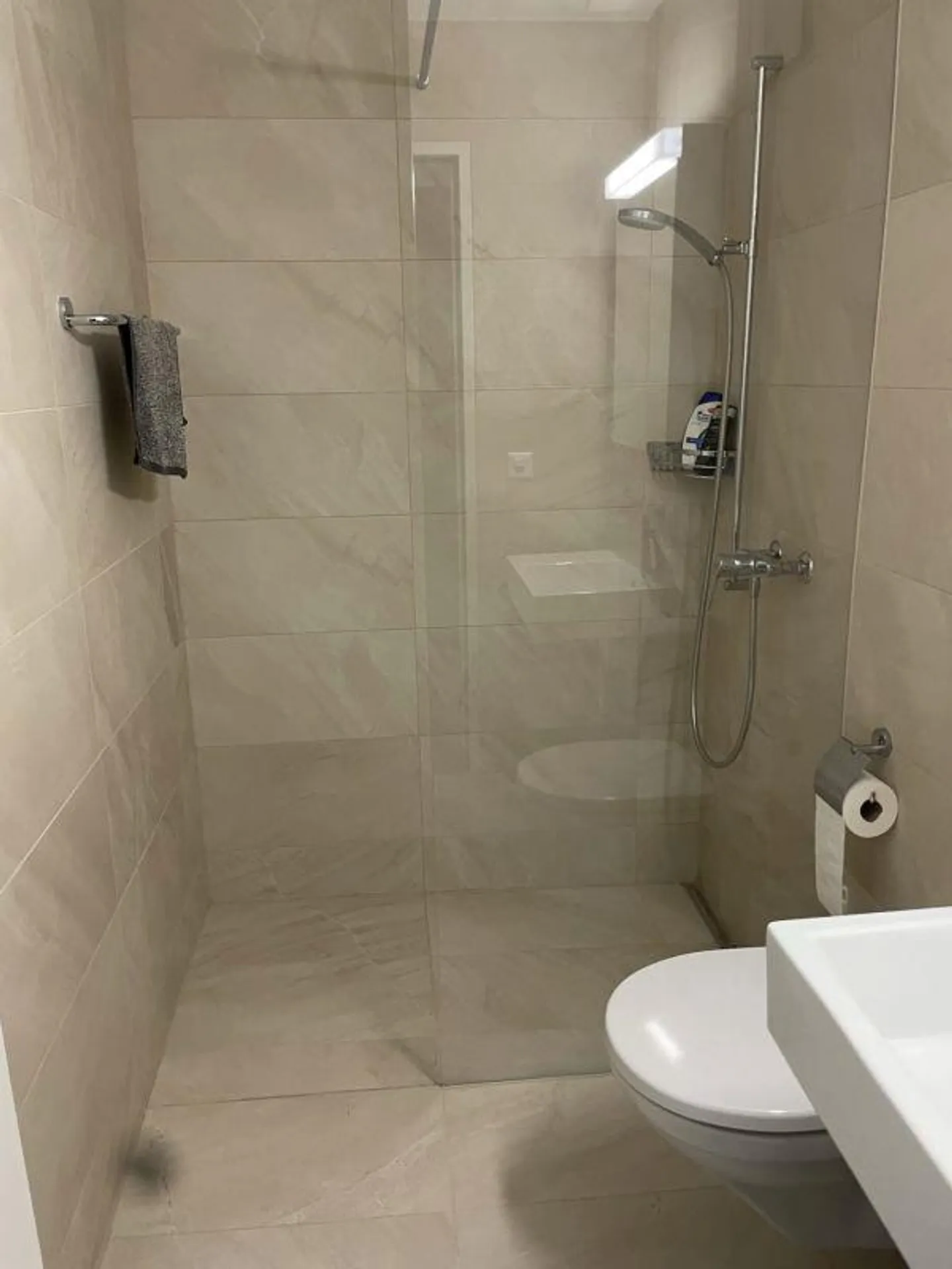 Appartamento moderno di 2½ locali a Bienne - Foto 4 di 5