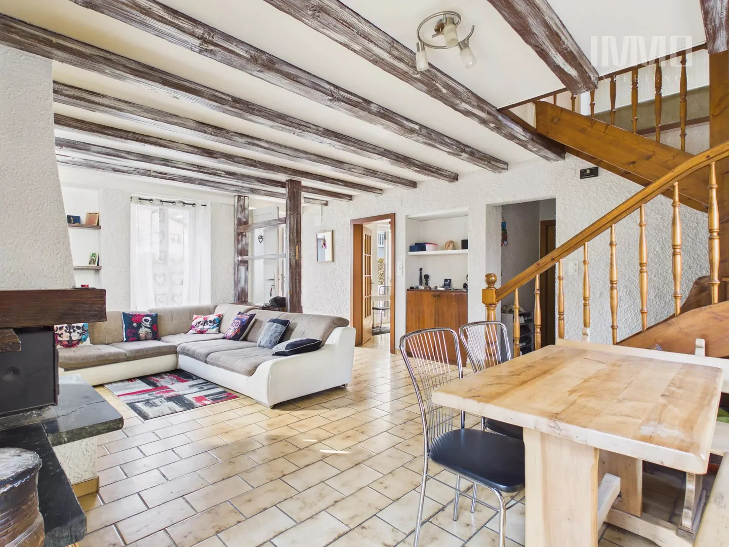 Charmante Villa mit Renovierungspotenzial - Foto 3 von 12