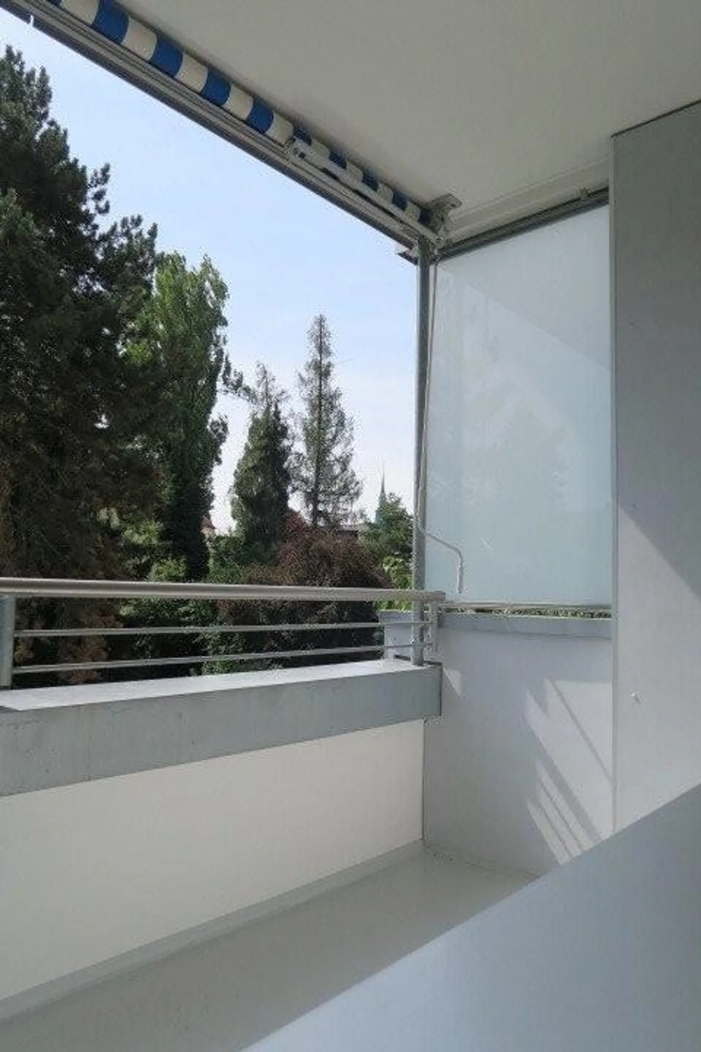 Bright, modern apartment in the Länggass district - Photo 6 of 8