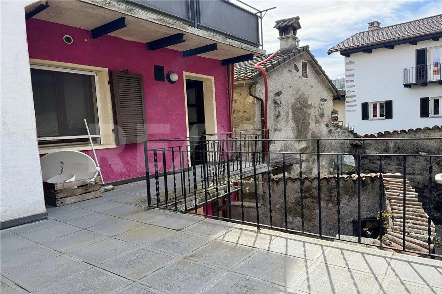 Maison de noyau avec vue sur le lac à rénover - charme authentique à... - Photo 13 sur 13