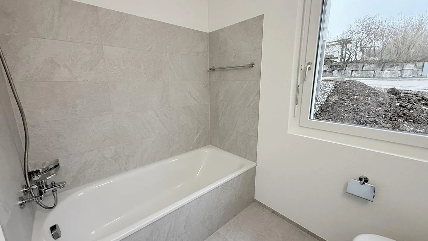 Emplacement calme et ensoleillé / Première location - Photo 10 sur 13