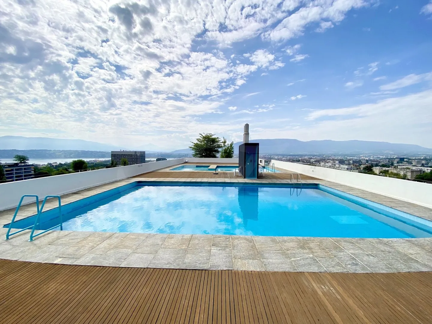 Appartamento in vendita - Foto 2 di 2