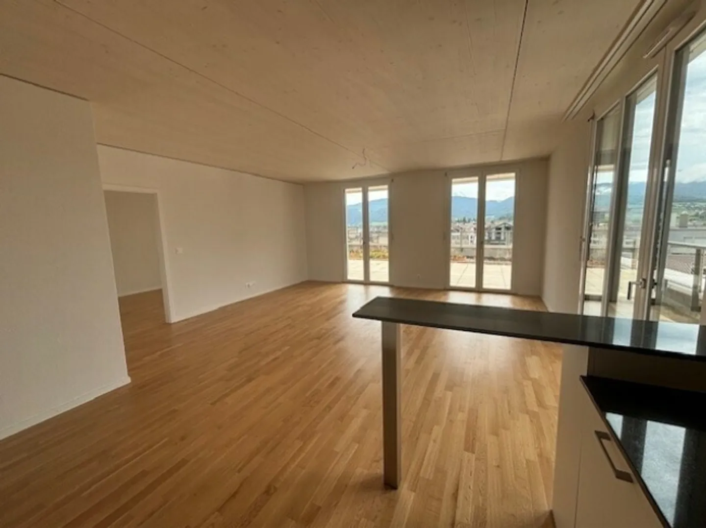 LE TICLE: New apartments for rent - Photo 1 of 13