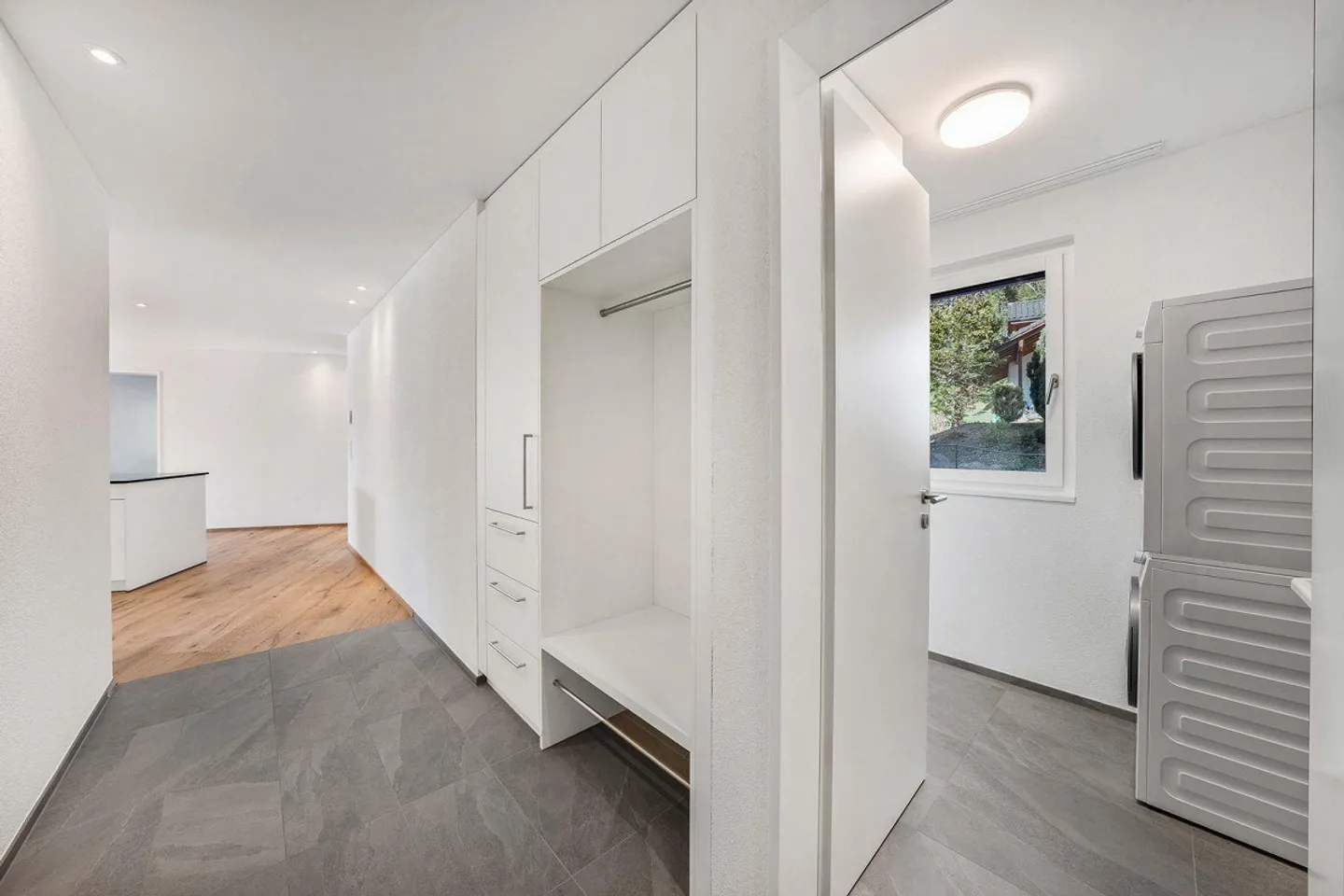 Appartamento 4.5 stanze - Foto 3 di 11