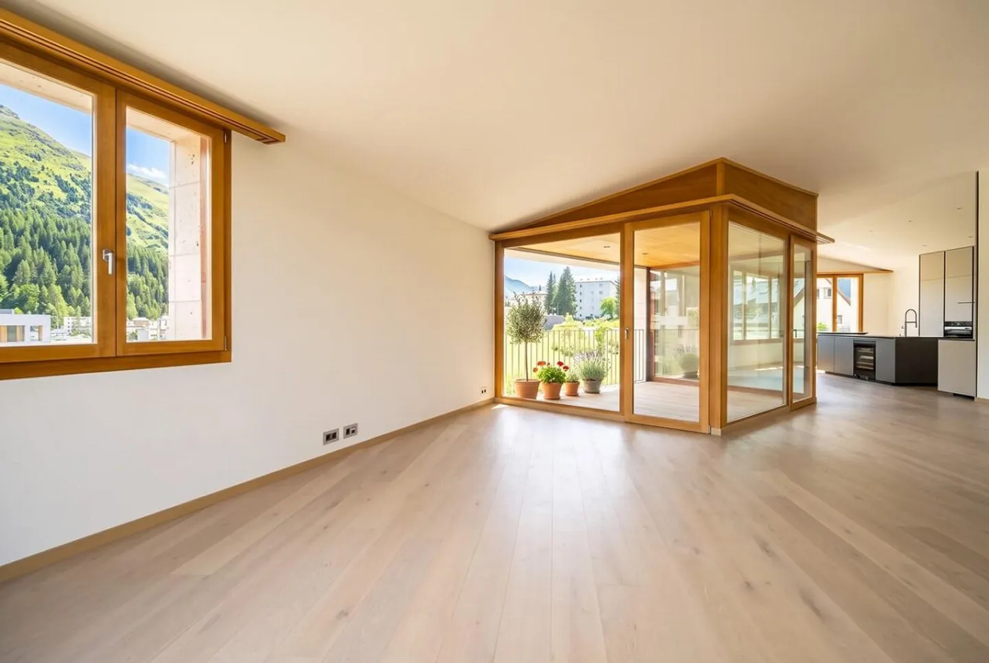 Elegant Chalet in St. Moritz - Photo 4 of 11