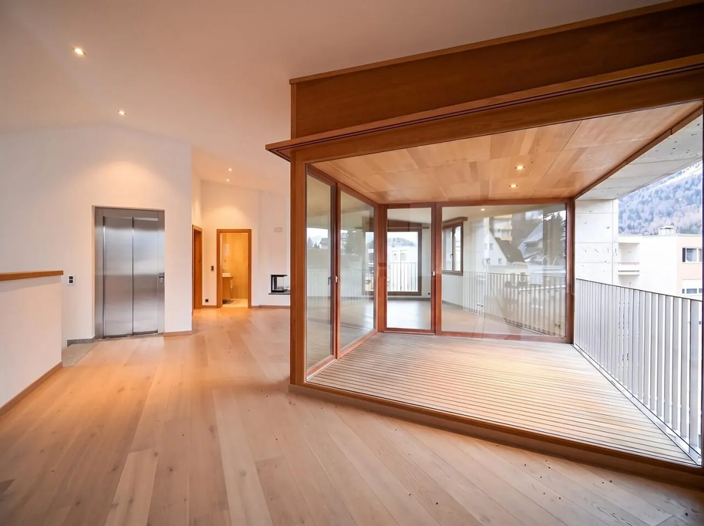 Elegant Chalet in St. Moritz - Photo 6 of 11