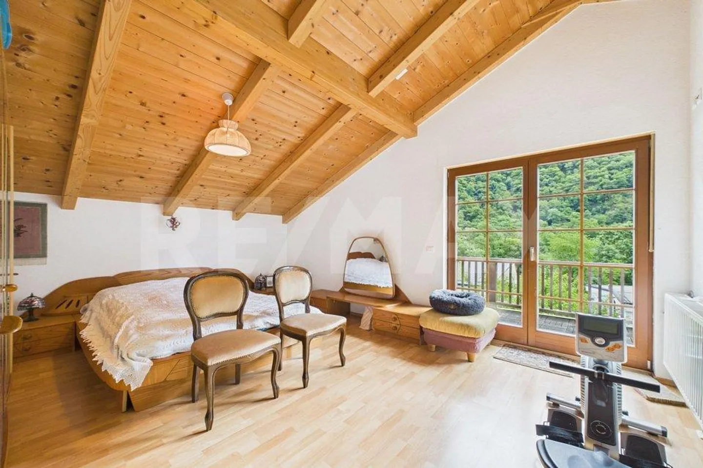 Modernes Einfamilienhaus in Cama - Foto 9 von 13