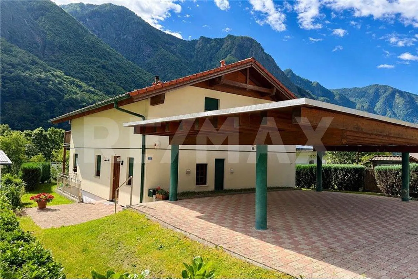 Modernes Einfamilienhaus in Cama - Foto 10 von 13