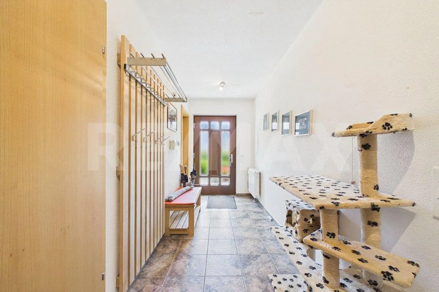 Modernes Einfamilienhaus in Cama - Foto 12 von 13