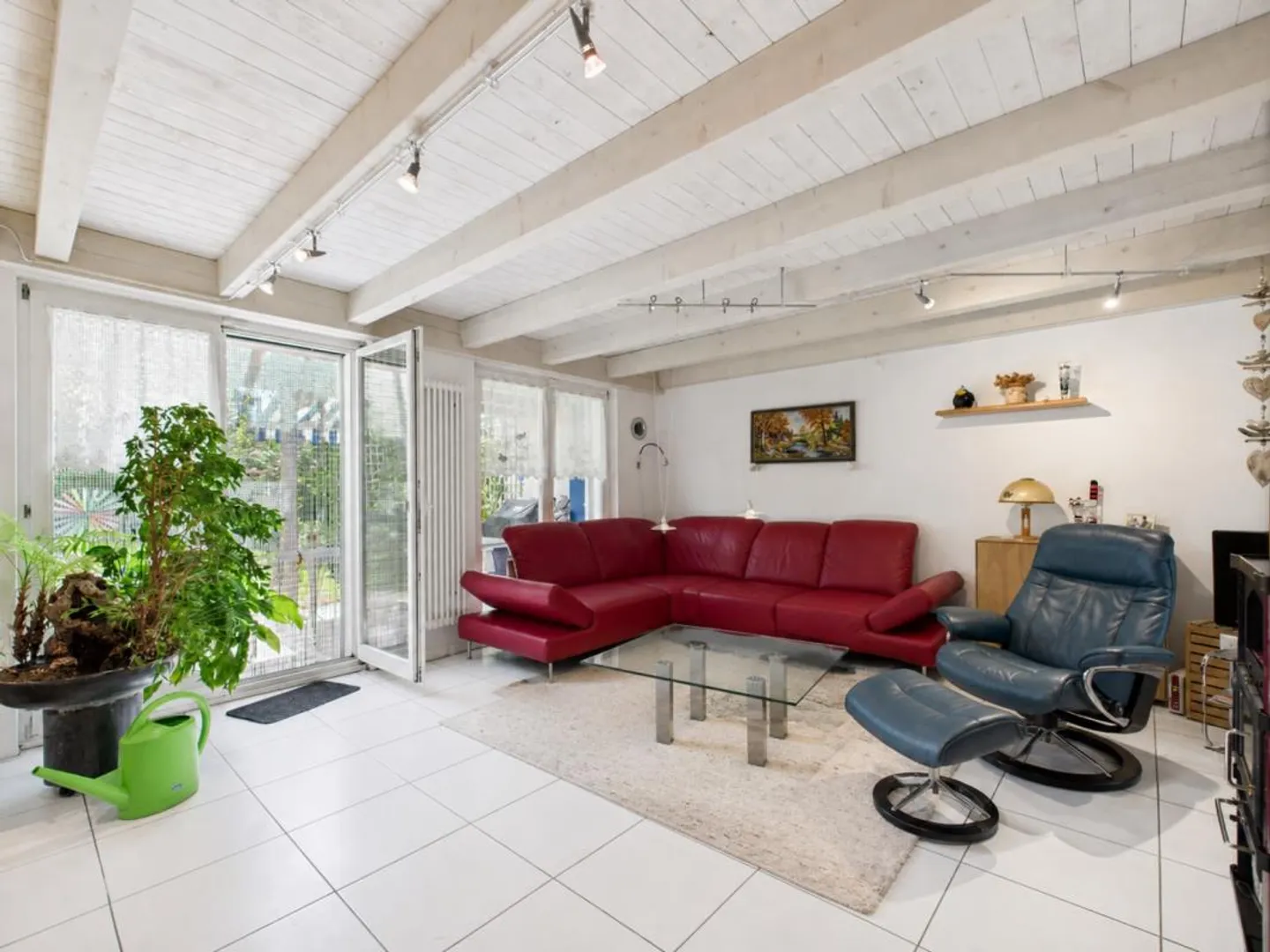 Family-friendly terraced house with sunny garden - Photo 7 of 21